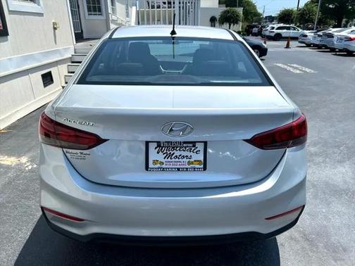 2019 Hyundai Accent SE