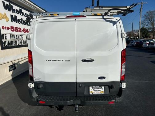 2018 Ford Transit-250 Base