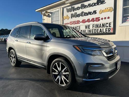2020 Honda Pilot Touring 8-Passenger