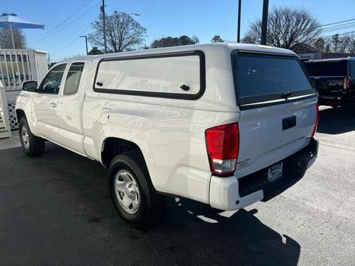 2017 Toyota Tacoma SR5