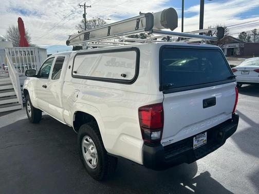 2023 Toyota Tacoma SR
