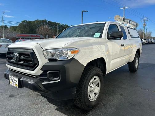 2023 Toyota Tacoma SR