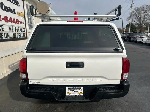 2023 Toyota Tacoma SR