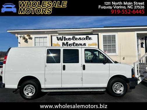 2024 Chevrolet Express 2500 RWD 2500 Regular Wheelbase WT