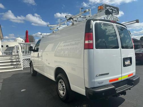 2019 Chevrolet Express 2500 Work Van