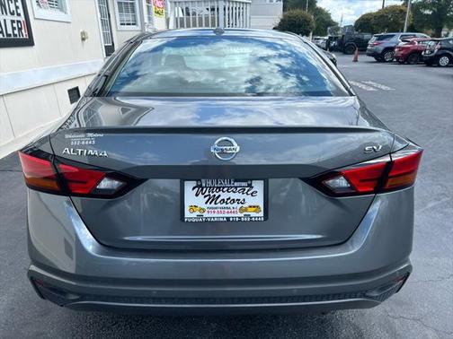 2021 Nissan Altima 2.5 SV