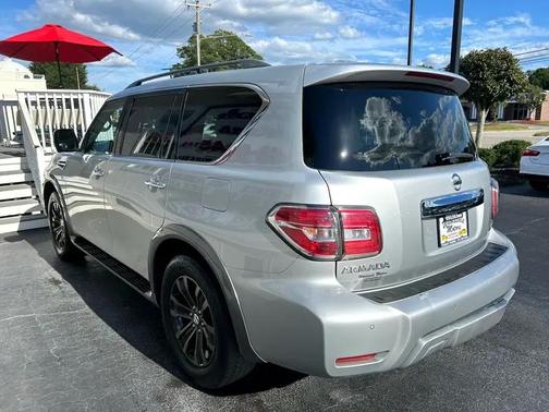 2017 Nissan Armada Platinum