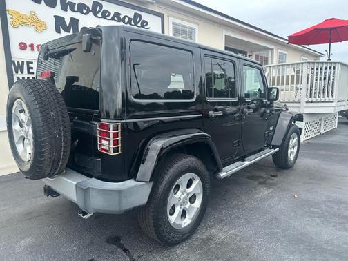 2014 Jeep Wrangler Unlimited Sahara
