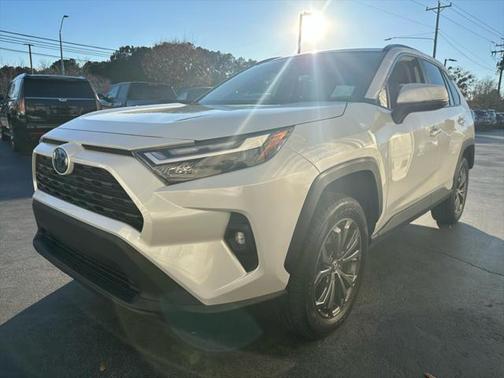 2023 Toyota RAV4 Hybrid XLE Premium