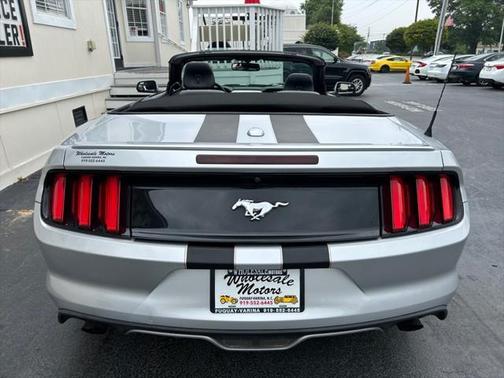 2017 Ford Mustang EcoBoost Premium
