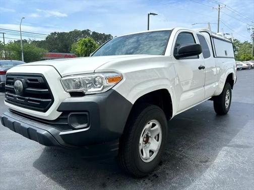 2019 Toyota Tacoma SR