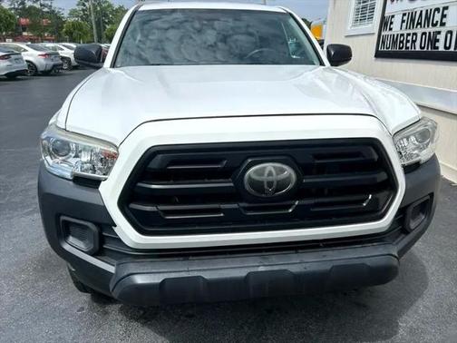 2019 Toyota Tacoma SR
