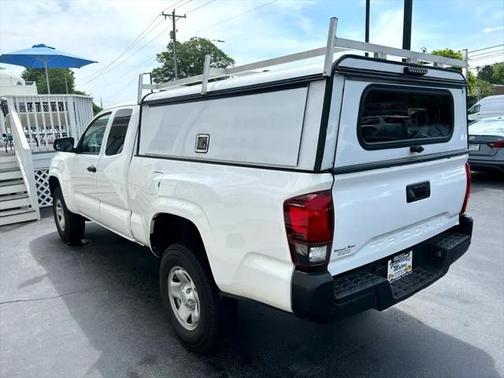 2019 Toyota Tacoma SR