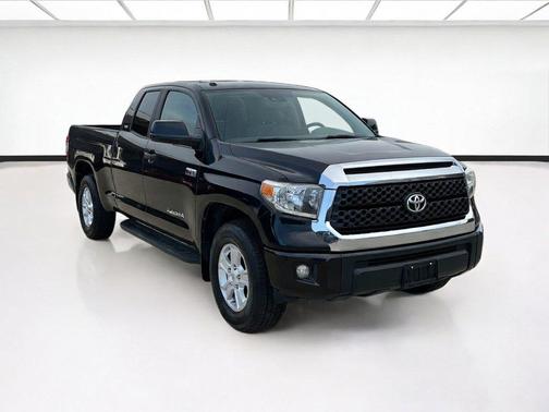 Magnetic Gray Metallic 2019 Toyota Tundra SR5