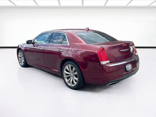 Velvet Red Pearlcoat 2017 Chrysler 300C Base