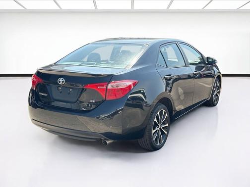Black Sand Pearl 2019 Toyota Corolla SE