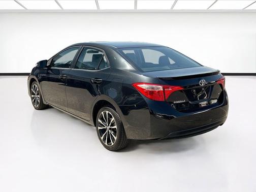 Black Sand Pearl 2019 Toyota Corolla SE