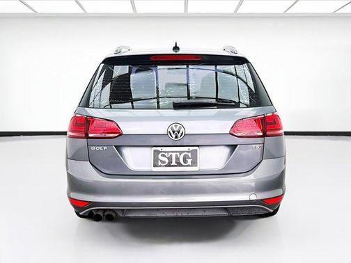 2015 Volkswagen Golf SportWagen TSI S 4-Door