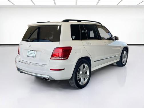 Polar White 2015 Mercedes-Benz GLK-Class GLK 350
