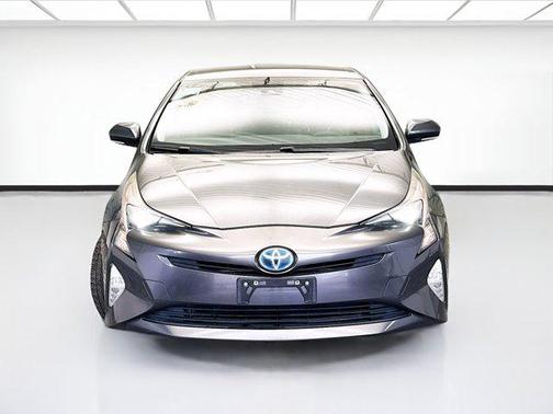 2016 Toyota Prius Four Touring