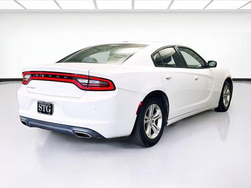 2015 Dodge Charger SE