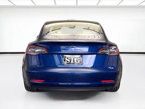 2023 Tesla Model 3 Standard Range