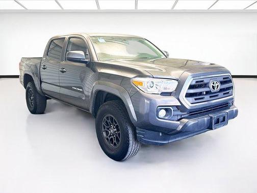 2016 Toyota Tacoma SR5