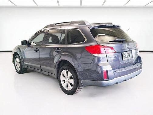Graphite Gray Metallic 2010 Subaru Outback 3.6 R Limited