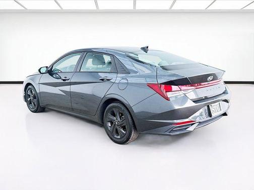 Portofino Gray 2021 Hyundai ELANTRA SEL