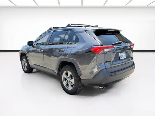 Magnetic Gray Metallic 2022 Toyota RAV4 XLE