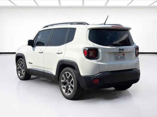 Alpine White 2015 Jeep Renegade Latitude