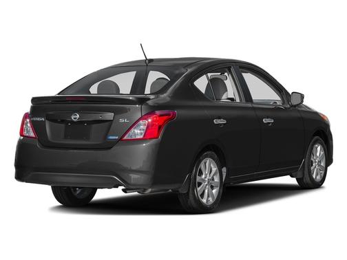 Super Black 2016 Nissan Versa 1.6 SL