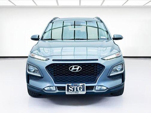 2020 Hyundai KONA SEL Plus