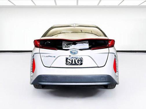 2021 Toyota Prius Prime LE