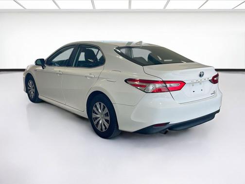 Super White 2020 Toyota Camry LE