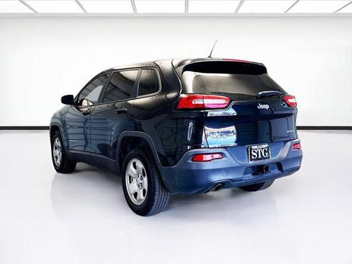 2017 Jeep Cherokee Sport