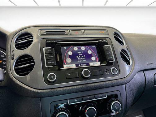 2012 Volkswagen Tiguan SE