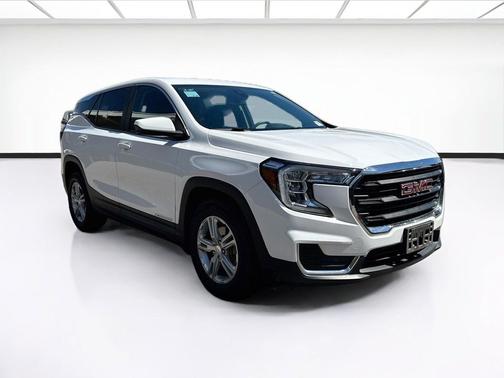 Summit White 2024 GMC Terrain SLE