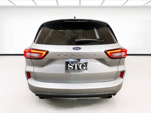 Silver Metallic 2024 Ford Escape ST-Line
