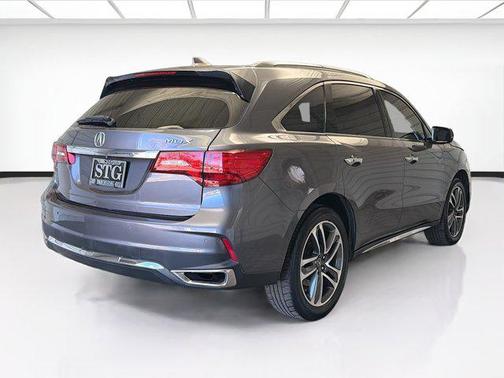 2017 Acura MDX 3.5L w/Advance Package