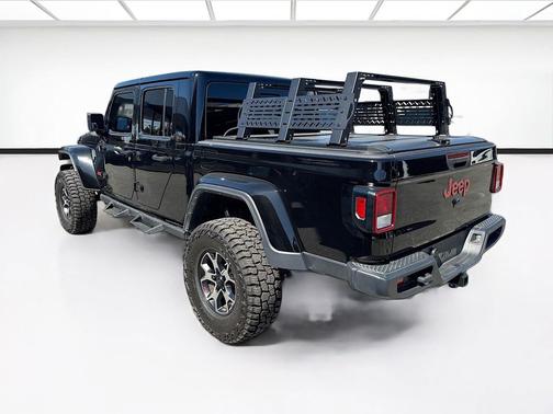 Black Clearcoat 2025 Jeep Gladiator Nighthawk