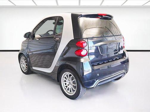 Deep Black 2013 smart ForTwo passion