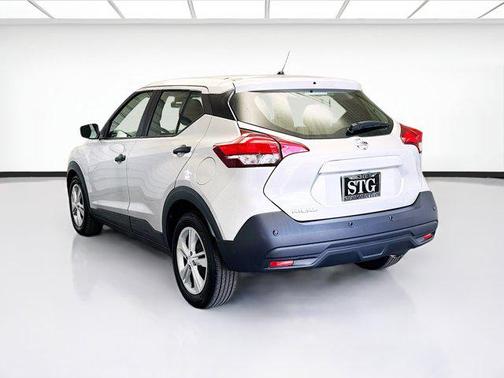 2020 Nissan Kicks S
