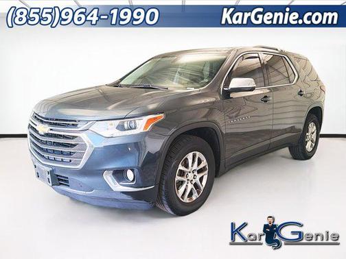 Graphite Metallic 2018 Chevrolet Traverse LT Cloth