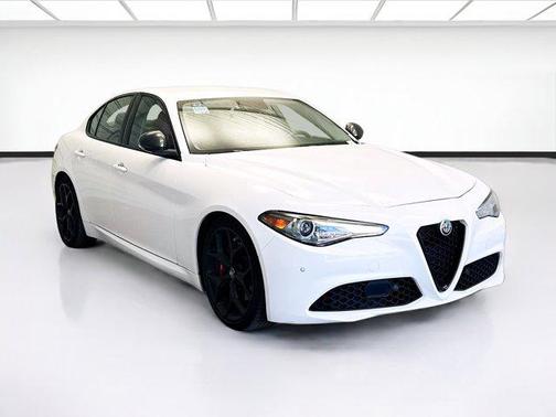 2019 Alfa Romeo Giulia Base