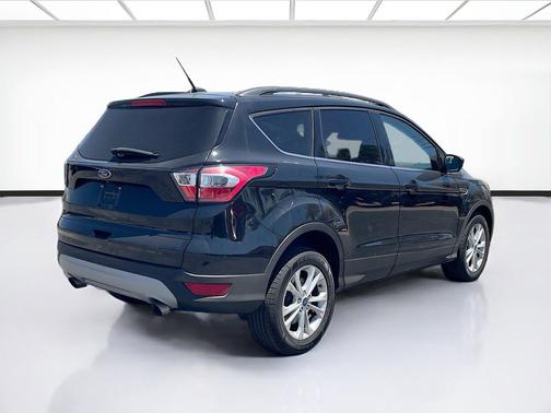 Shadow Black 2017 Ford Escape SE