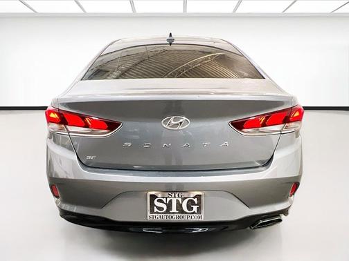 Machine Gray 2019 Hyundai SONATA SE