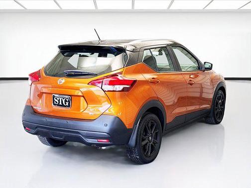 2020 Nissan Kicks SV