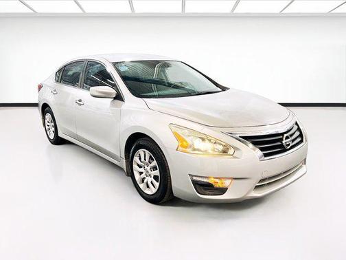Brilliant Silver 2015 Nissan Altima 2.5 S