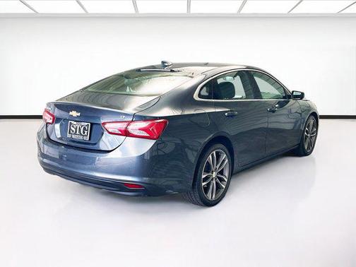 2021 Chevrolet Malibu FWD LT